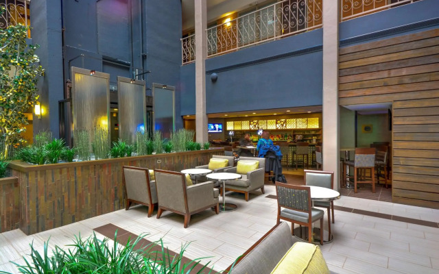 Embassy Suites by Hilton Denver Central Park