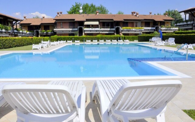 A Cozy Lakeside Home in Lazise