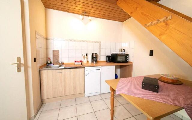 Well -kept apartment in Juechen on a horsefarm