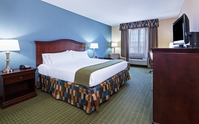 Holiday Inn Express and Suites Henderson, an IHG Hotel