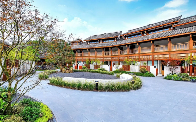 Yueyin Chongqing Courtyard