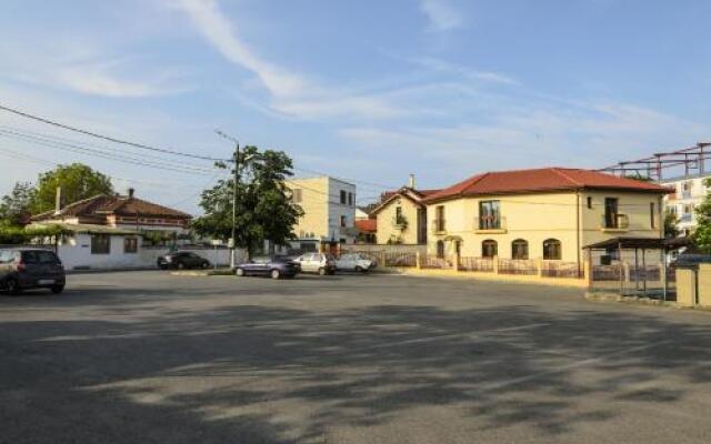 Villa Casafina Serviced Apartments