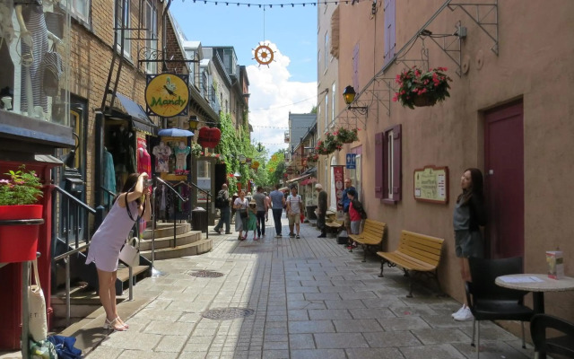 Hôtel Le Concorde Québec