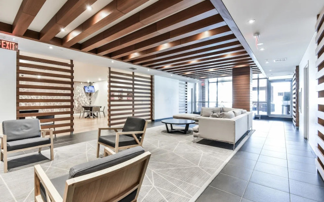 Iceboat Terrace Luxury Condos