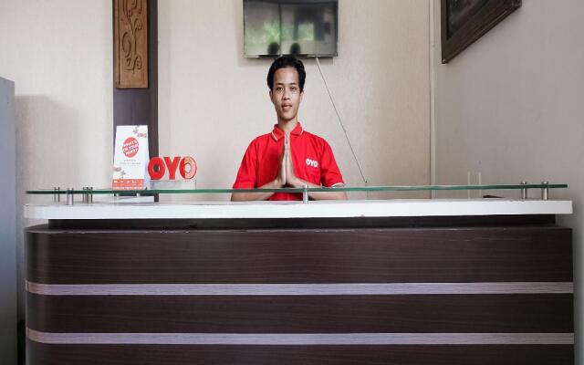 OYO 3935 Artha Ambarukmo Exclusive