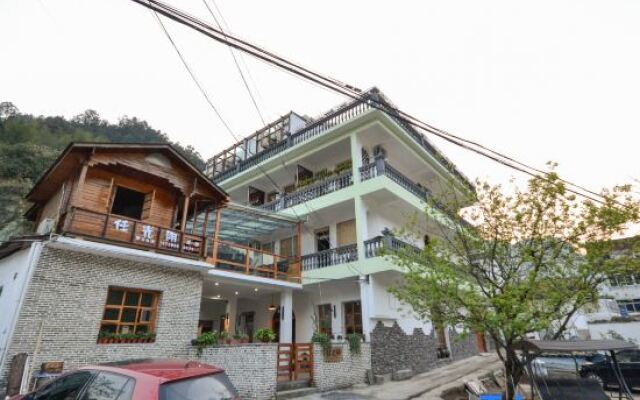 Floral Hotels Time Inn