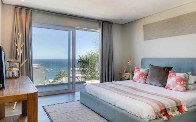 Spacious Holiday Villa w Private Pool Garden Serein