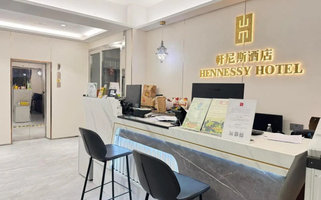 Hennessy Hotel