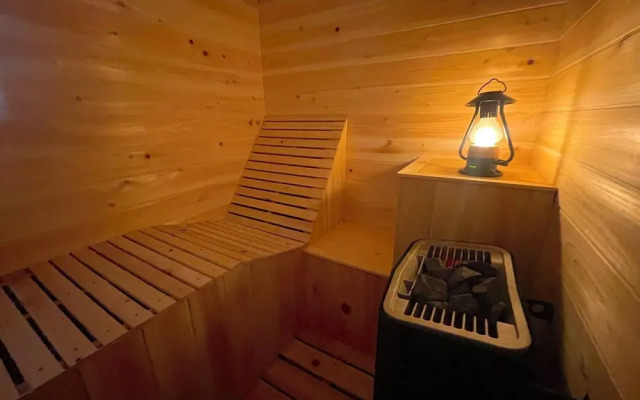 Yufuin Onsen Glaming Comorebi