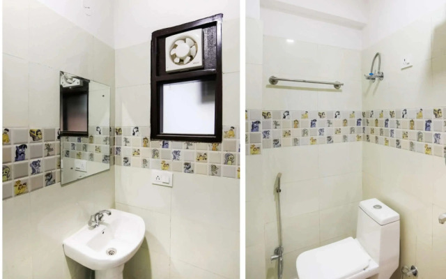 Kartik House by OYO Rooms