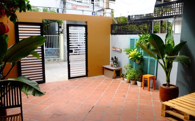 Madam Le's Home - Hostel