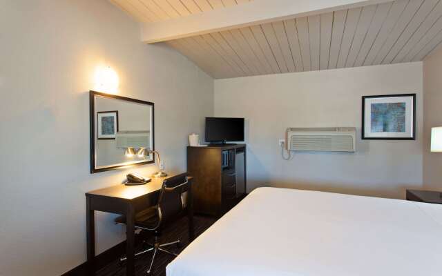 Days Inn by Wyndham Chowchilla Gateway to Yosemite