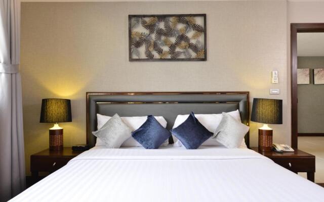 Grand Asoke Suites Boutique Residence