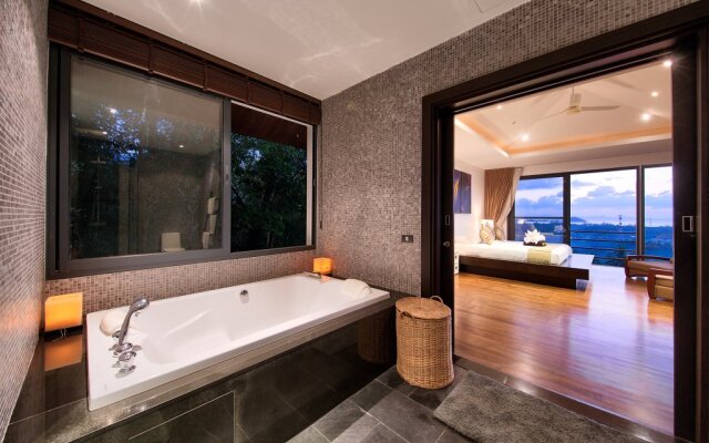 Sunset Heights Villa