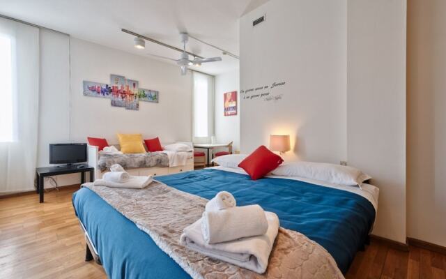 Porta Nuova & Valentino Apartment