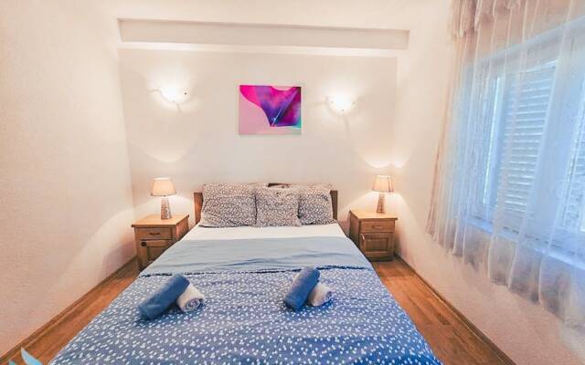 Hvar spa & Apartments