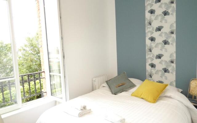 Charmant studio, terrasse privative [Moulin Blanc]