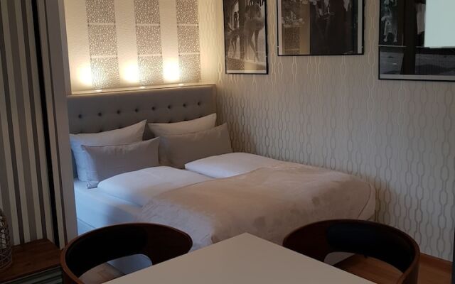 Studio Sweet Lemon Tree