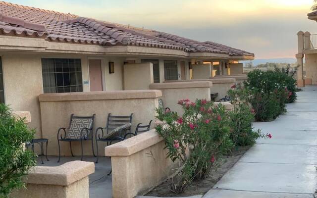 Calipatria Inn And Suites