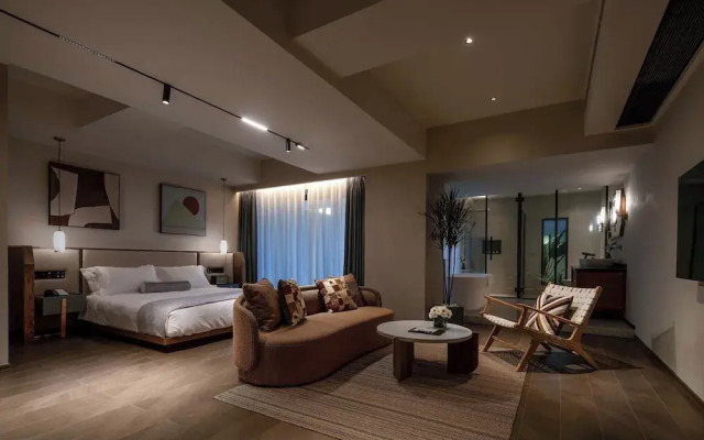 Tianya Wuxi river Hotel