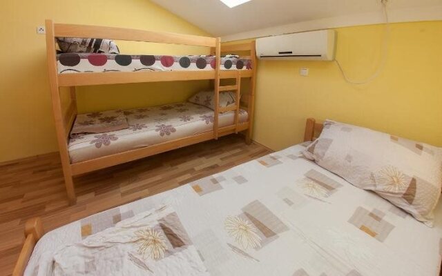 Don Apartment