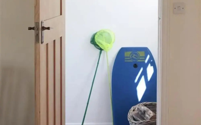 Green Door - Upper Tregudda