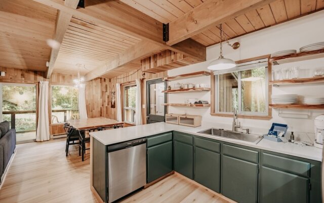 27gs - Bbq - Pets Ok - Wifi - Sleeps 10 3 Bedroom Home by RedAwning