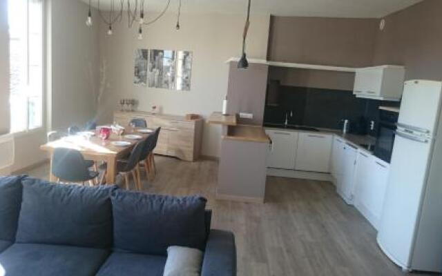 DUPLEX CLIMATISE t5 EN HYPER CENTRE