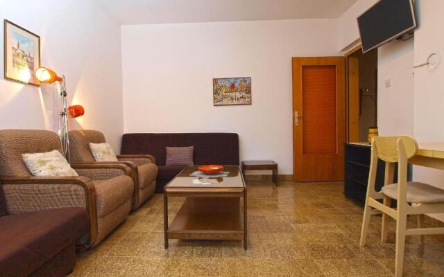 House Anka 1185