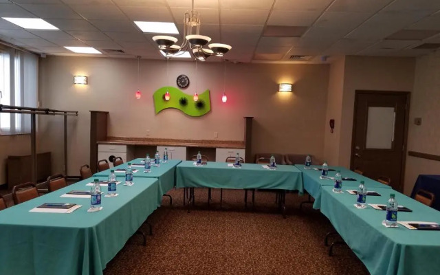Super 8 Plattsburgh