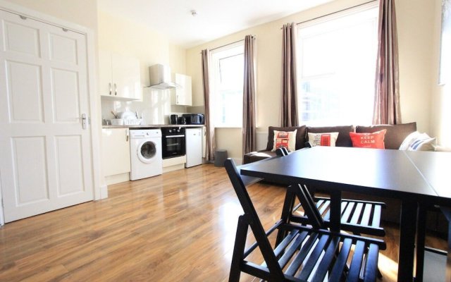 Cosy Marble Arch Apartments