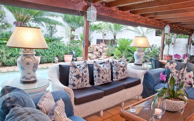 Manaar House