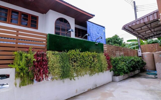Nida Rooms San Sai 317 Roses