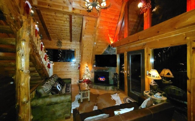 1535zuri 3 Bedroom Home