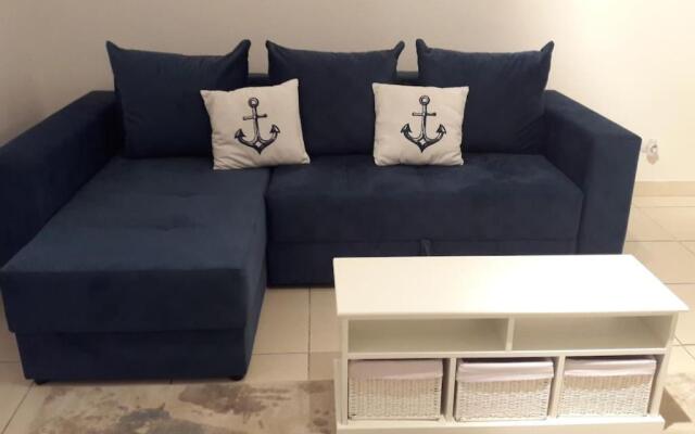 Cozy & fully equipped studio apartment! - David Saah Stoliv