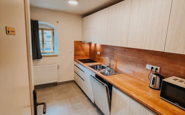 Resla Residence