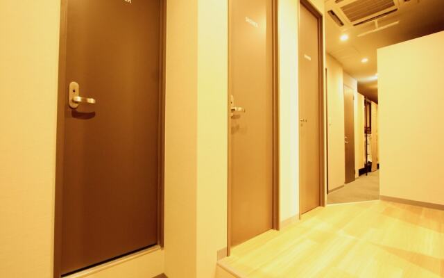 Namba Guesthouse HIVE - Hostel