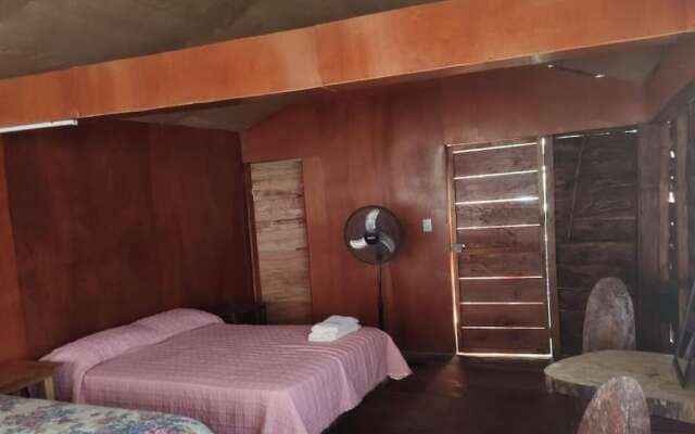 Centro Ecoturístico Cabañas Nevería