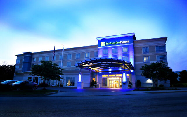 Holiday Inn Express Lexington North-Georgetown, an IHG Hotel