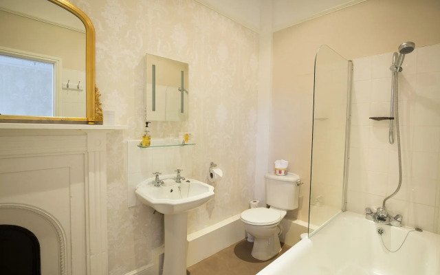 Bramwood Guest House