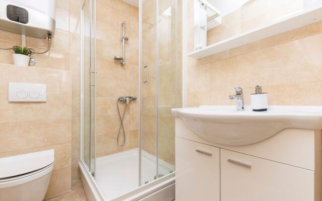 Apartments and Rooms Adriatic Suites