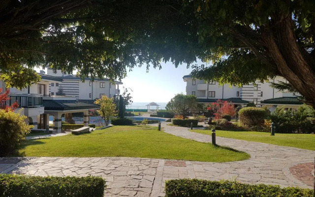 Emerald Beach Resort & Spa