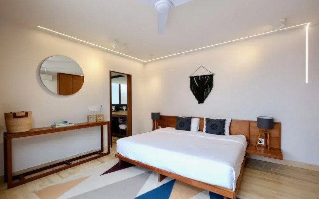 408 Luxurious Apt King Bed