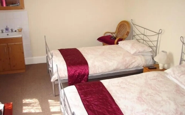 Fourways Guest House