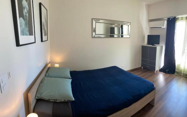 Studio 21m² Rue de France