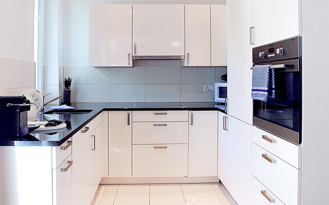 Premium Apartments by Livingdowntown