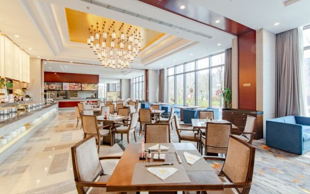 Binhai Jinling International Hotel