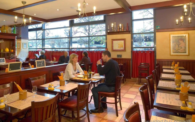 ibis Paris Porte de Clichy Centre