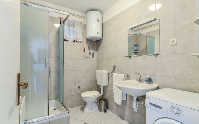 Luxurious Holiday Home in Bibinje with sauna