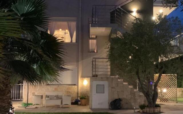 Villa Evita , suites 1, Athytos,63m2,a/c,privacy